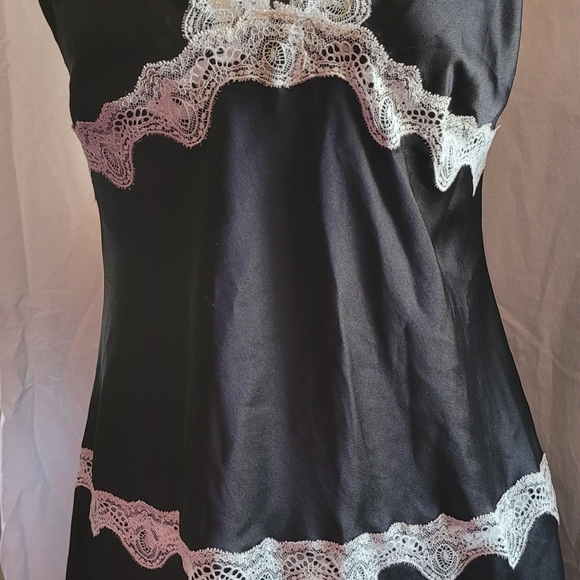 Slip nightie - Picture 2 of 5